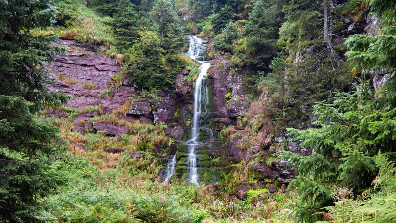 Водопад Три кладенца — фото